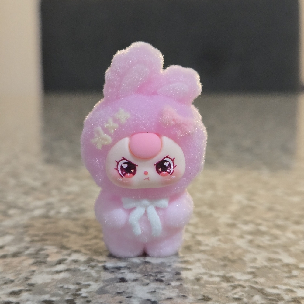 🍒🍒 Cute Pink Fuzzy Baby Three Mini Figurine
